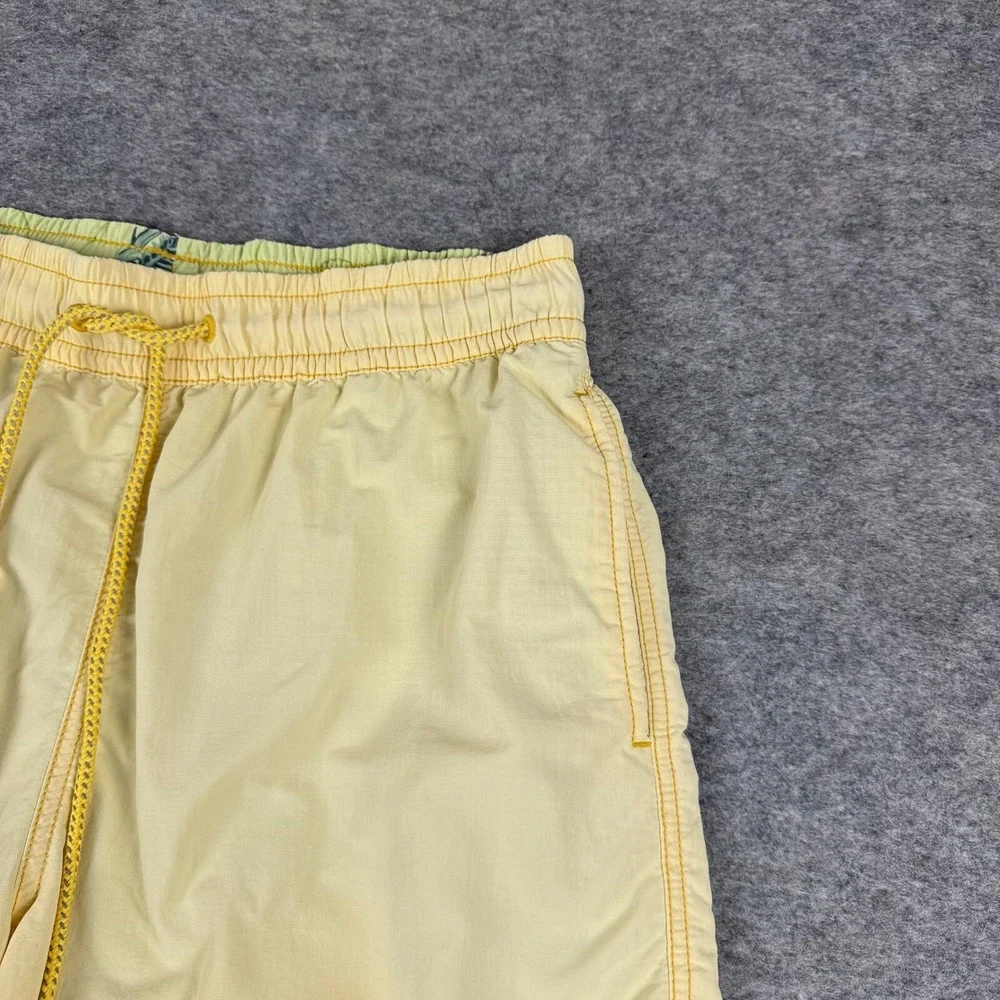 Tommy Bahama Relax Swim Trunks 5.5